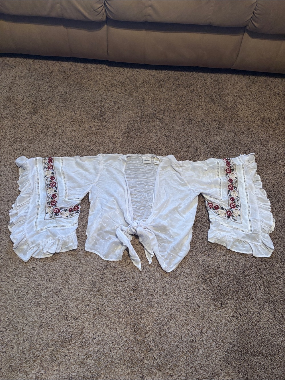 Daytrip Embroidered Tie-Front Boho Top S
